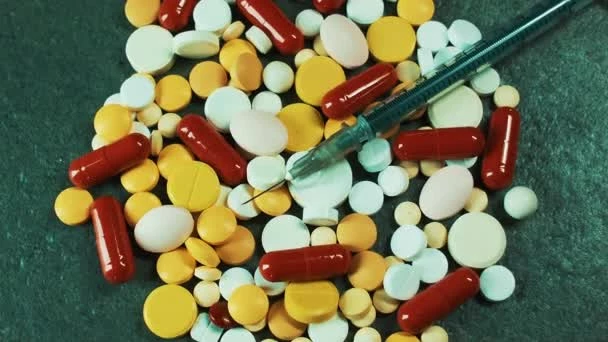 Κιλκίς: Από το φαρμακείο στην μαύρη αγορά – Σούφρωσαν 2.837 ναρκωτικά χάπια από το φαρμακείο και τα πάσαραν στην αγορά